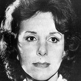 Beatriz Lyra — Ester