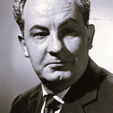 Leo McKern — Horace Rumpole