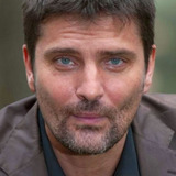 Lorenzo Flaherty — Capitano Riccardo Venturi