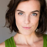 Carole Weyers — Capitaine Déa Versini