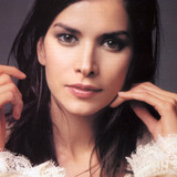 Patricia Velásquez — Adela