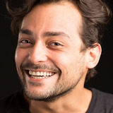Eduardo Sterblitch — Himself