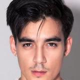 อติล่า อาร์เธอร์ กานโยซ์ — Robert