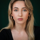 Filipa Saavedra — Violeta