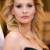 Neşe Beykent — Yelda Yiğiter