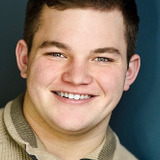 Джейк Сим — Tommy Tibble (voice)