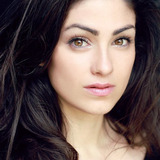 Cassie Bradley — Pôncio / Pilatos / Maria Madalena