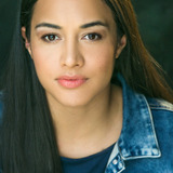 Cara McCarthy — Ana