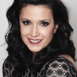 Estela Ribeiro — Juliana