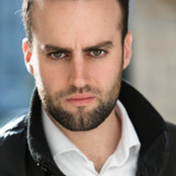 Francesco Zenzola — Agente Lorusso