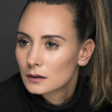 Sandra Kai — Sonia de Serrano