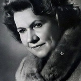 Нина Сазонова — Nadezhda Petrovna Khmel