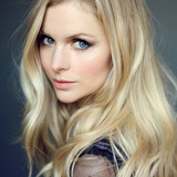 Miranda Hennessy — Isabel