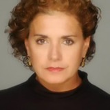 Silvia Baylé — Amparo Rodríguez / Socorro 'Soco' de García
