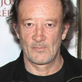 Carlo Brandt — Commandeur Roger de Neuville