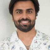 Jitendra Kumar — Jeetu Bhaiya
