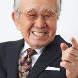Shūichirō Moriyama — Narrator