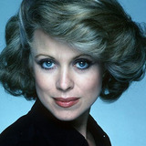 Phyllis Davis — Beatrice Travis