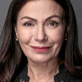 Solange Lackington — Josefina Urrutia