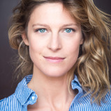 Alexia Barlier — Eve Mendel