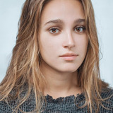 Capucine Valmary — Diane Mathure