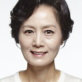 김근영 — Old woman