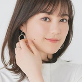 生田絵梨花 — Momoko Wakui