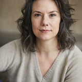 Ursula Renneke — Julia Bauer