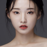 Lee Ye-jin — Park Han-sol