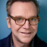 Tom Arnold — Himself