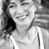 Magdalena Grochowska — Sarah Zanin