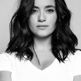 Paulina Gaitán — Jahel Valenzuela