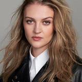 Lara Peake — Daysee Butler