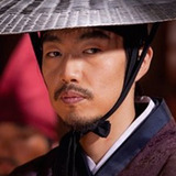 Lee Jong Hyuk — Hwang Chul Woong