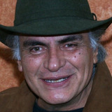 Salvador Pineda — Dr. Lucio Malaver