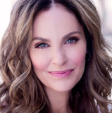 Amy Brenneman — Amy Gray