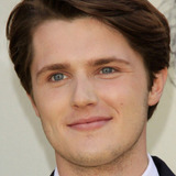Eugene Simon — Eddie
