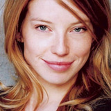 Joanna Douglas — Miss Stacy