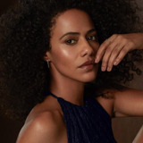 Naruna Costa — Dra. Paula