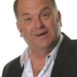 Nev Wilshire — Himself
