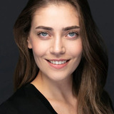 Öznur Serçeler — Leyla Aydın