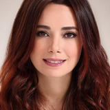 Özgü Namal — Seniha Paşazade