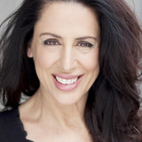 María Mercedes — Dora Mavros