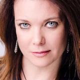 Katie Barberi — Regina Montalbán de Santander