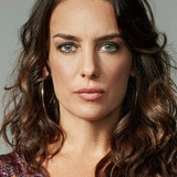 Jazmín Stuart — Carolina