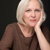 Gillian Apter — Gloria