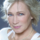 Dorottya Udvaros — Kati