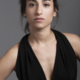 Carolina Yuste — Desi