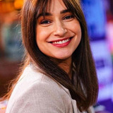 Jasmijn Van Hoof — Stefanie Coppens