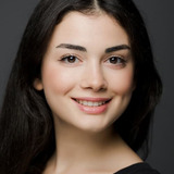 Özge Yağız — Serra